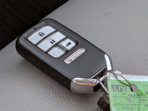 Used 2020 Honda Pilot Touring image 43