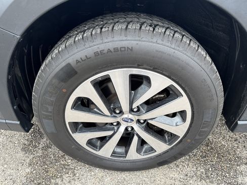 Certified 2024 Subaru Outback Premium w/ Popular Package #1A image 9