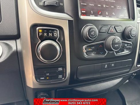 Used 2019 RAM 1500 Classic SLT w/ Luxury Group AWD/4WD image 22