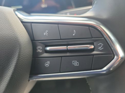 Used 2025 Chevrolet Equinox LT image 22