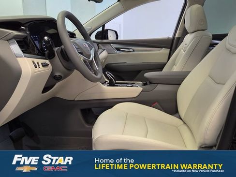 New 2026 Cadillac XT5 Premium Luxury w/ Driver Assist Package FWD image 9
