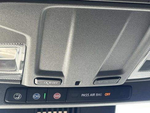 Certified 2024 Chevrolet Silverado 1500 Custom image 26