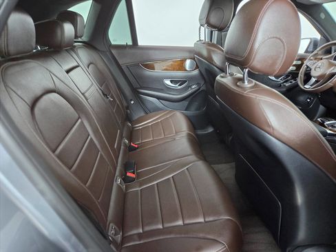 Used 2016 Mercedes-Benz GLC 300 4MATIC image 27