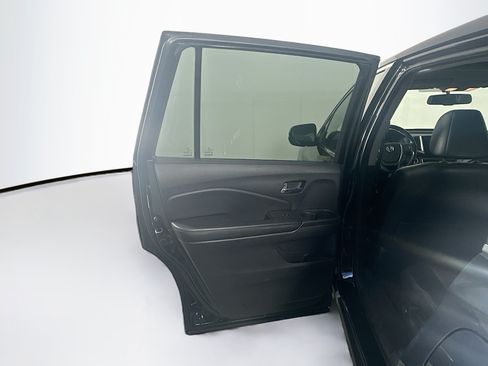 Used 2016 Honda Pilot EX-L image 25