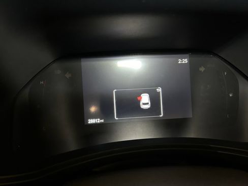 Used 2024 Toyota Grand Highlander AWD image 18