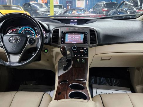 Used 2013 Toyota Venza XLE w/ XLE Premium Pkg image 21