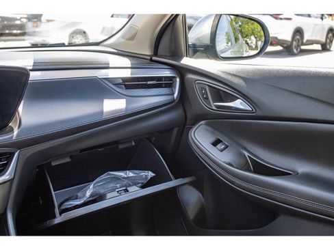 Used 2024 Buick Encore GX Preferred FWD image 49