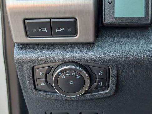 Used 2022 Ford F450 Platinum image 26