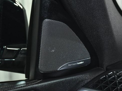 Used 2024 BMW X6 xDrive40i image 40