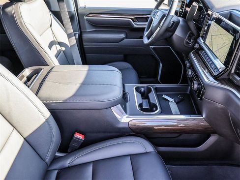 New 2026 Chevrolet Silverado 2500 LT w/ Trail Boss Package image 16