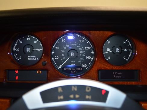 Used 2009 Rolls-Royce Phantom Drophead Coupe RWD image 25