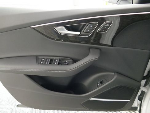 New 2026 Audi Q8 Premium Plus image 22