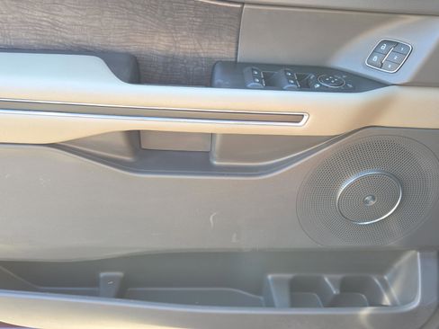Used 2021 Ford Expedition Max Limited image 27