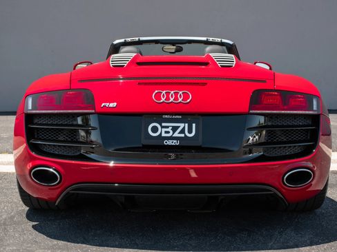 Used 2011 Audi R8 V10 AWD/4WD image 26