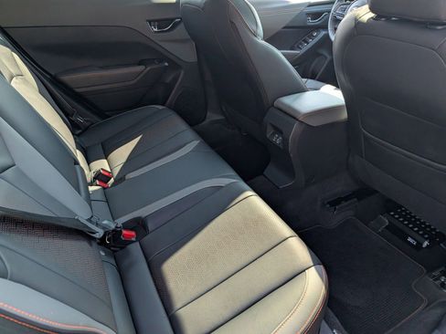 Used 2025 Subaru Crosstrek 2.5i Limited w/ Crosstrek Mirror Package image 21