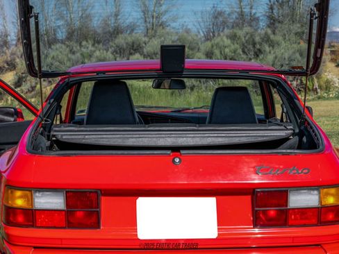 Used 1988 Porsche 944 Turbo image 79