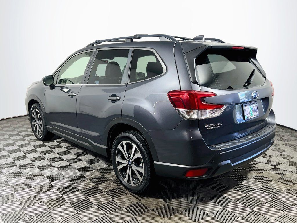 Used 2021 Subaru Forester Limited AWD/4WD image 5