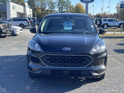 Used 2022 Ford Escape SE w/ SE Sport Appearance Package image 26