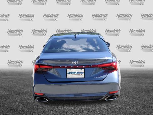 Used 2019 Toyota Avalon Limited w/ Advanced Safety Package image 8