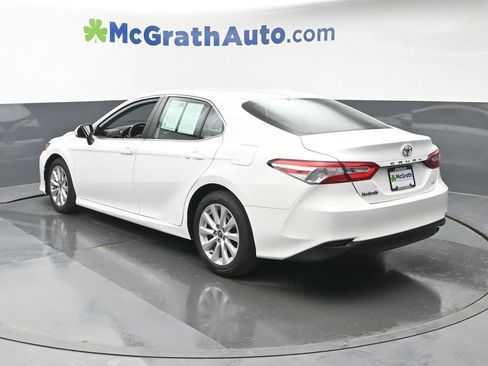 Used 2020 Toyota Camry LE w/ Convenience Package FWD image 25