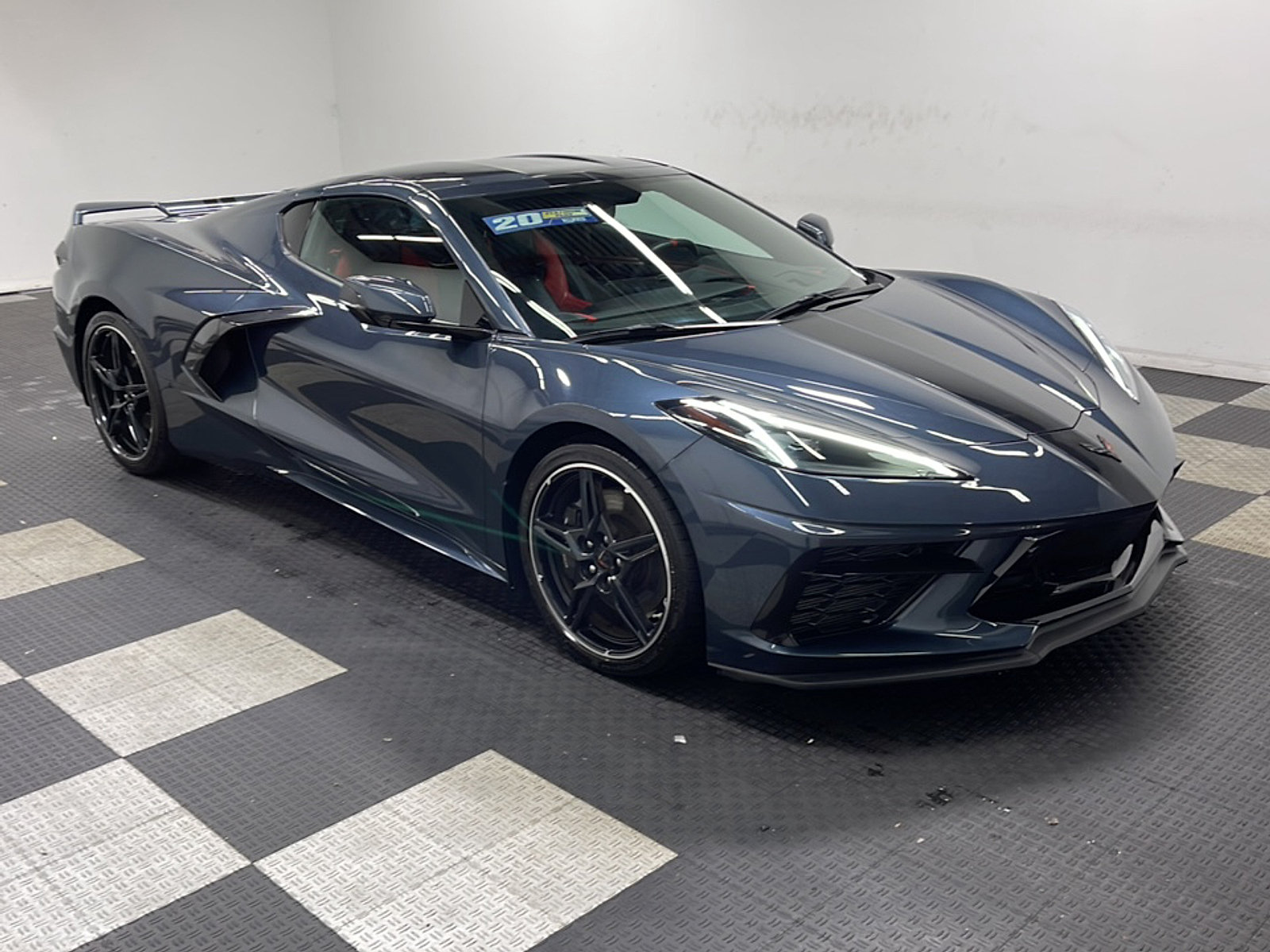 Used 2020 Chevrolet Corvette Stingray Preferred Cpe w/ 2LT Preferred Equipment Group RWD image 21