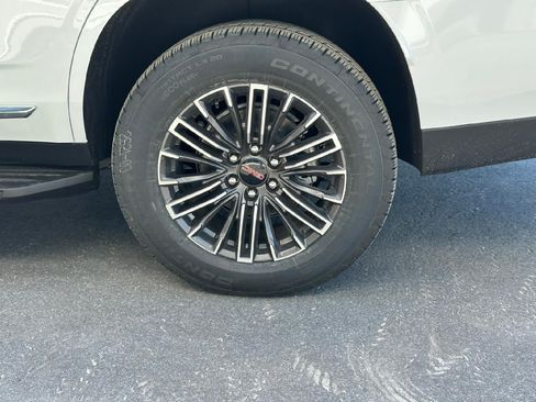 New 2026 GMC Yukon Elevation w/ Elevation Premium Package AWD/4WD image 54