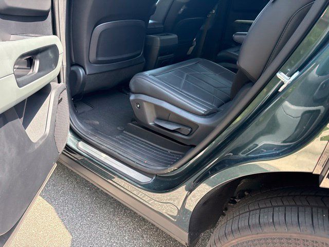 Used 2027 Kia Telluride X-Line SX Prestige AWD/4WD image 8