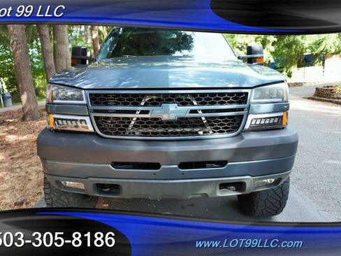 Used 2007 Chevrolet Silverado 3500 LT w/ Heavy-Duty Power Package AWD/4WD image 6