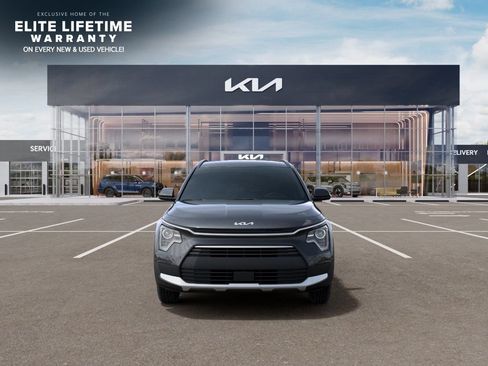 New 2026 Kia Niro EX FWD image 3