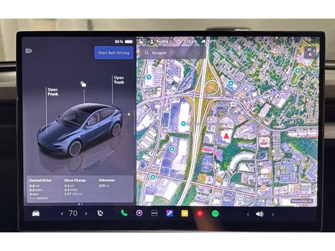 Used 2026 Tesla Model Y AWD image 30