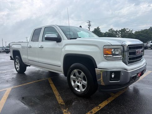 Used 2014 GMC Sierra 1500 SLT w/ SLT Preferred Package AWD/4WD image 4