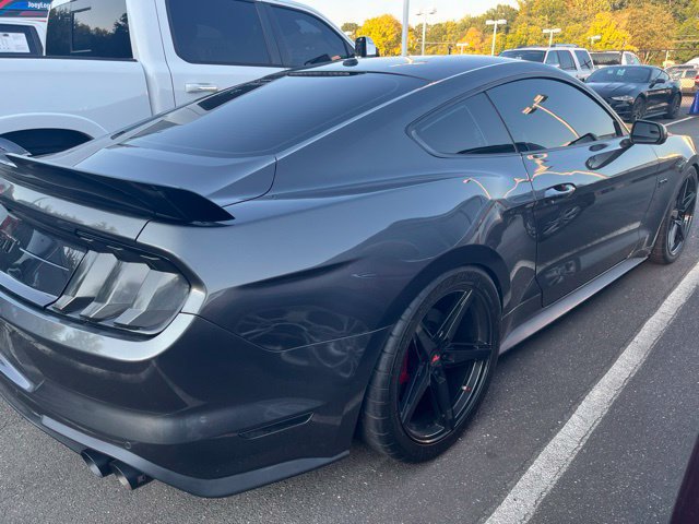Used 2019 Ford Mustang GT w/ Black Accent Package RWD image 3