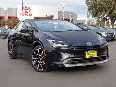 New 2026 Toyota Prius Plug-In Hybrid image 2