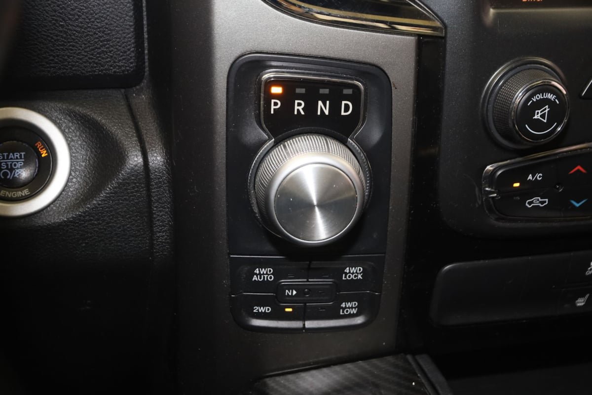 Used 2016 RAM 1500 Sport w/ Stinger Yellow Sport Package AWD/4WD image 7
