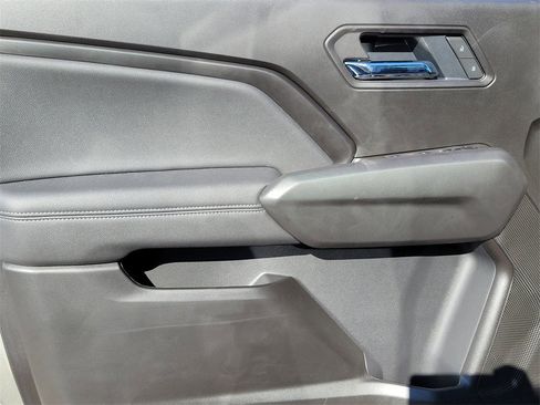 New 2025 GMC Canyon Elevation w/ Convenience Package image 15