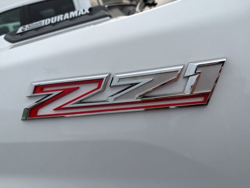 Used 2022 Chevrolet Silverado 2500 LTZ w/ LTZ Convenience Package AWD/4WD image 16