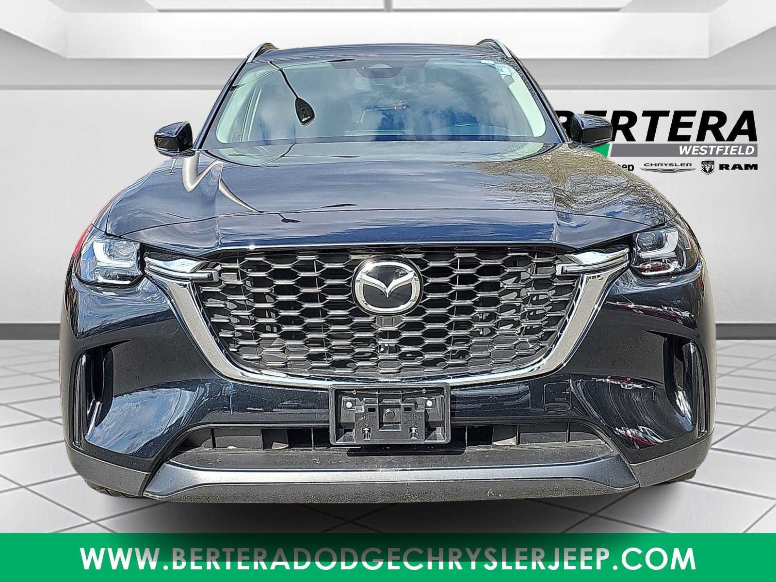 Used 2025 MAZDA CX-90 3.3 Turbo w/ Select Package AWD/4WD image 2