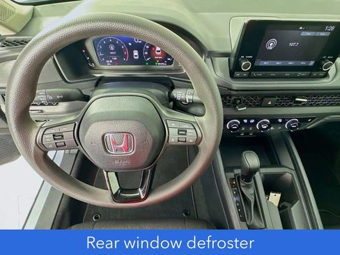 Used 2025 Honda Accord SE image 14