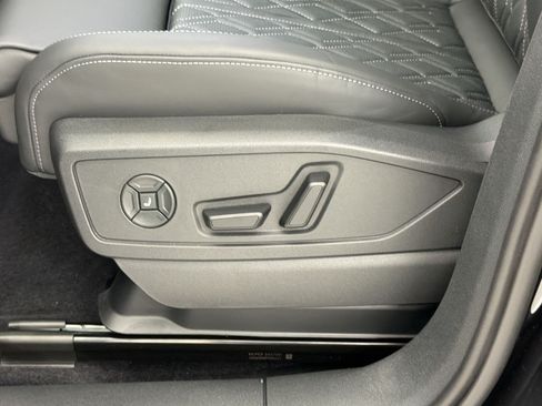 New 2026 Audi SQ5 Premium Plus AWD/4WD image 13