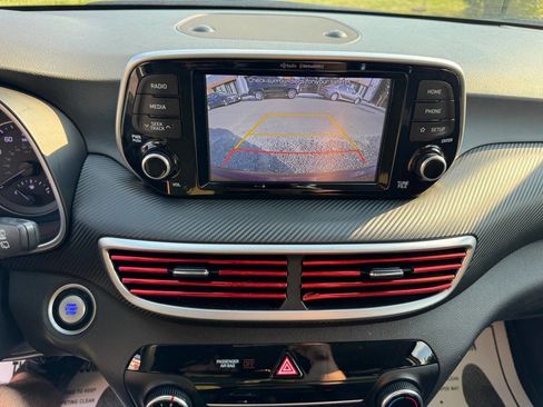 Used 2019 Hyundai Tucson Value AWD/4WD image 12