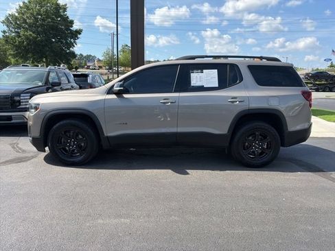 Used 2022 GMC Acadia AT4 w/ Trailering Package AWD/4WD image 5