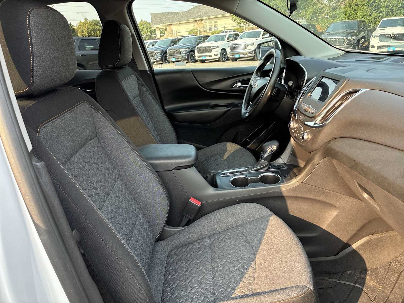 Used 2022 Chevrolet Equinox LT AWD/4WD image 25