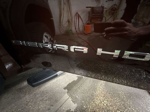 Used 2024 GMC Sierra 3500 SLT w/ SLT Premium Package image 31