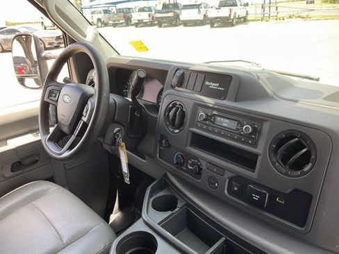 Certified 2026 Ford E-450 and Econoline 450 Super Duty w/ Power Equipment Group RWD image 18