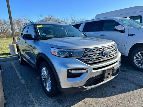 Used 2020 Ford Explorer Limited w/ Class III Trailer Tow Package image 10