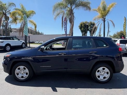 Used 2014 Jeep Cherokee Sport FWD image 5