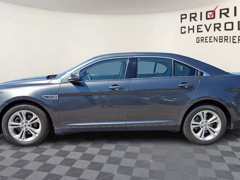 Used 2018 Ford Taurus SE FWD image 5