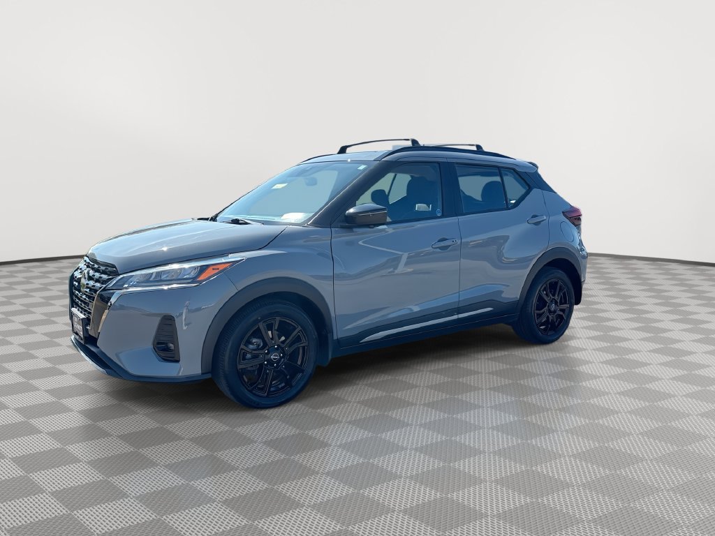 Certified 2024 Nissan Kicks SR w/ Exterior Package FWD image 7