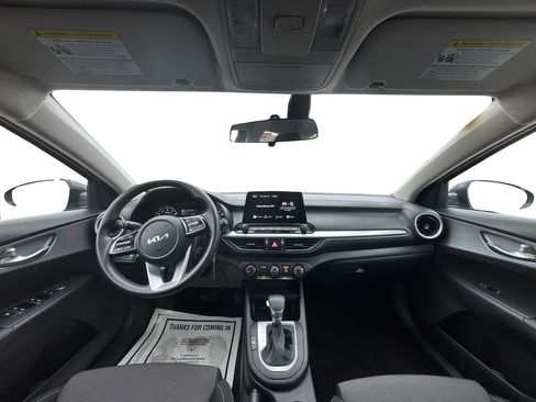 Certified 2024 Kia Forte LXS w/ LXS Technology Package image 16