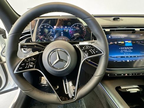 New 2026 Mercedes-Benz E 350 Sedan image 11